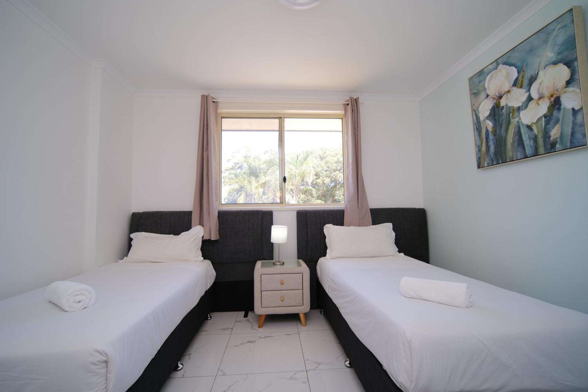 Golf Place Inn Wollongong Primbee Екстер'єр фото