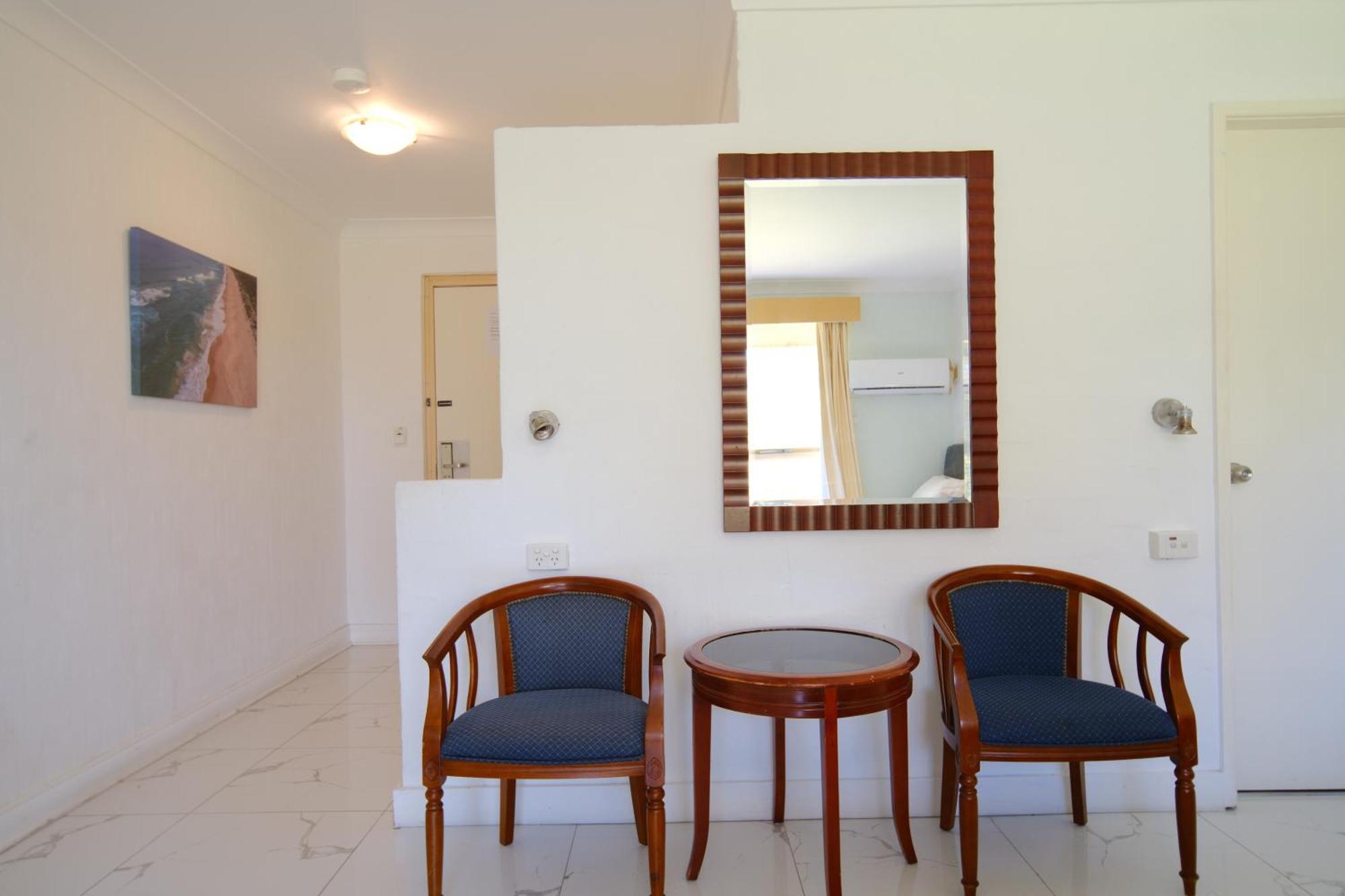 Golf Place Inn Wollongong Primbee Екстер'єр фото