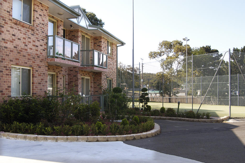 Golf Place Inn Wollongong Primbee Екстер'єр фото