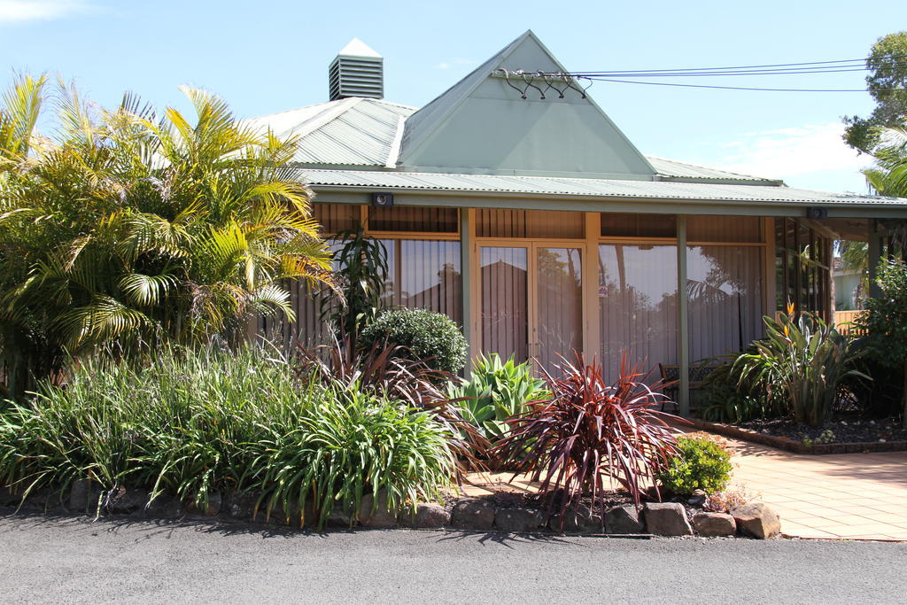 Golf Place Inn Wollongong Primbee Екстер'єр фото